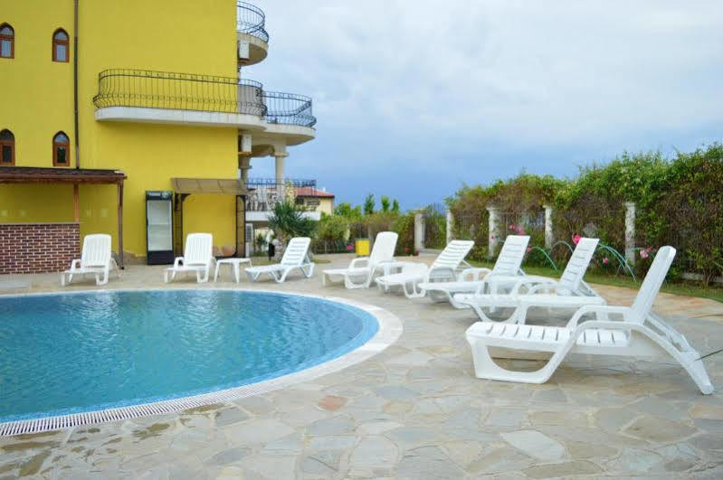 Menada Green Hills Apartments Süzebolu Dış mekan fotoğraf